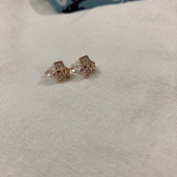 Western Tops - Picture 3 of 7